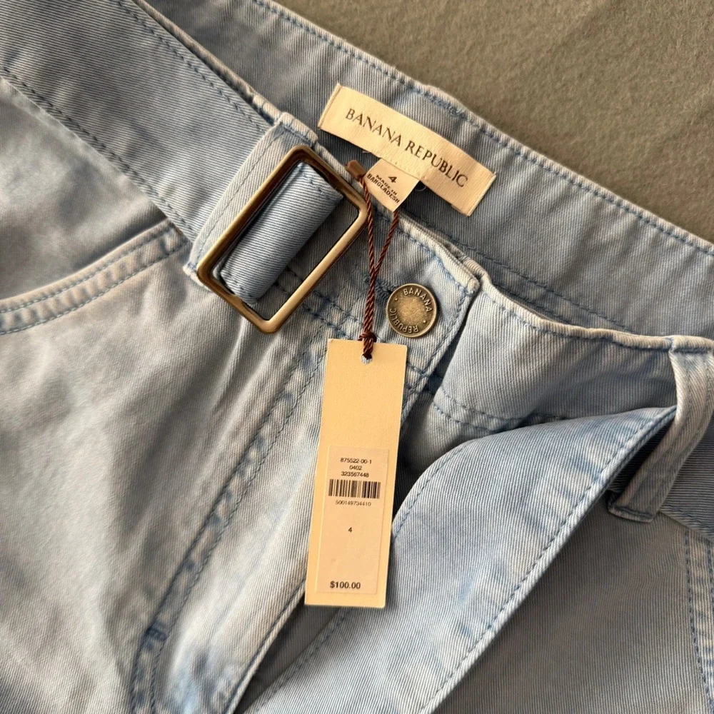 Banana Republic Womens Light Wash Belted Wide Leg Bermuda Shorts Blue Size 4 NEW